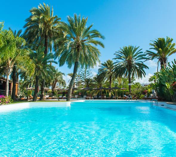 Swimming pools Hotel HL Miraflor Suites**** Gran Canaria