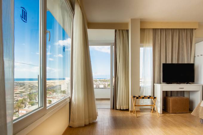 Master suite sea view Hotel HL Suitehotel Playa del Ingles**** Gran Canaria