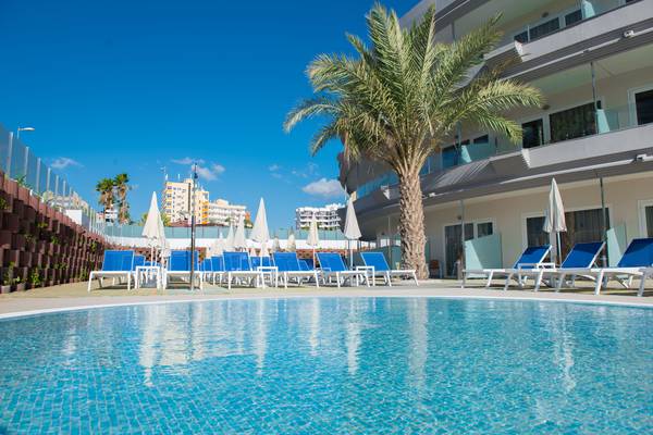 Swimming pools HL Suite Nardos Hotel Gran Canaria
