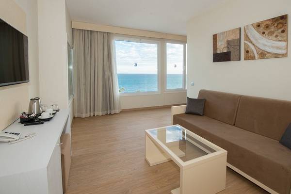 Master Suite Sea View HL Suitehotel Playa del Ingles**** Hotel in Gran Canaria Master Suite Sea View HL Suitehotel Playa del Ingles**** Hotel in Gran Canaria