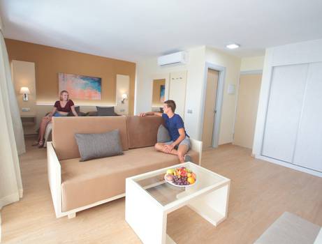 JUNIOR SUITE WITHOUT JACUZZI HL Suite Nardos**** Hotel in Gran Canaria