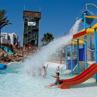WATER PARK DINO PARK HL Paradise Island**** Hotel Lanzarote WATER PARK DINO PARK HL Paradise Island**** Hotel Lanzarote