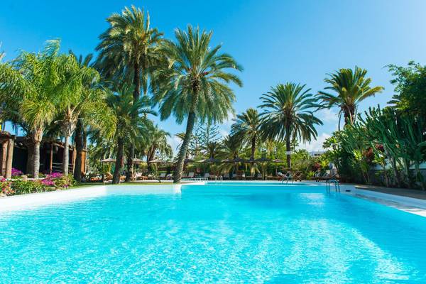 Swimming pools HL Miraflor Suites**** Hotel Gran Canaria