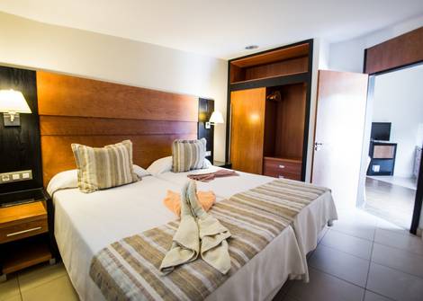 BUNGALOW HL Miraflor Suites**** Hotel in Gran Canaria BUNGALOW HL Miraflor Suites**** Hotel in Gran Canaria