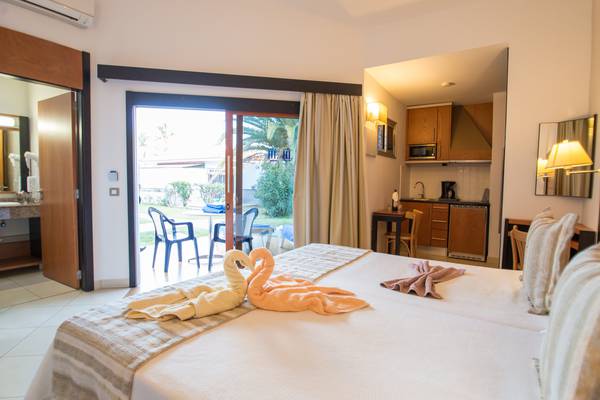 STUDIO HL Miraflor Suites**** Hotel in Gran Canaria STUDIO HL Miraflor Suites**** Hotel in Gran Canaria