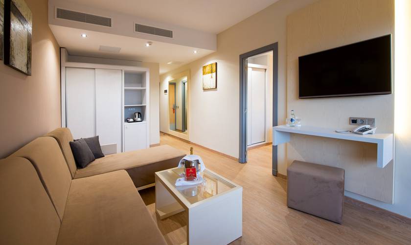 Living room suite HL Suitehotel Playa del Ingles**** Hotel Gran Canaria