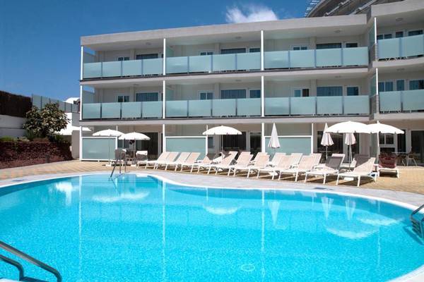 Swimming pools HL Suite Nardos**** Hotel Gran Canaria
