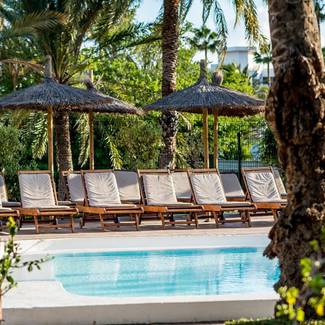 SOLARIUM TERRACE HL Miraflor Suites**** Hotel in Gran Canaria SOLARIUM TERRACE HL Miraflor Suites**** Hotel in Gran Canaria