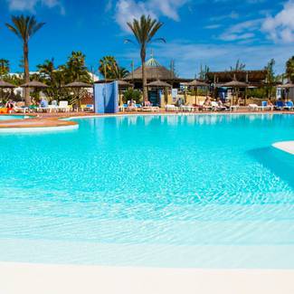SWIMMING POOLS HL Paradise Island**** Hotel Lanzarote SWIMMING POOLS HL Paradise Island**** Hotel Lanzarote