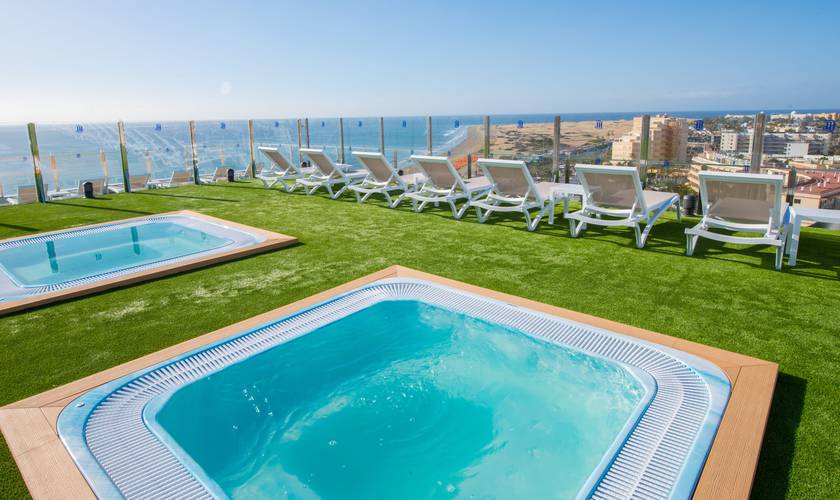 Solárium HL Suitehotel Playa del Ingles**** Hotel Gran Canaria