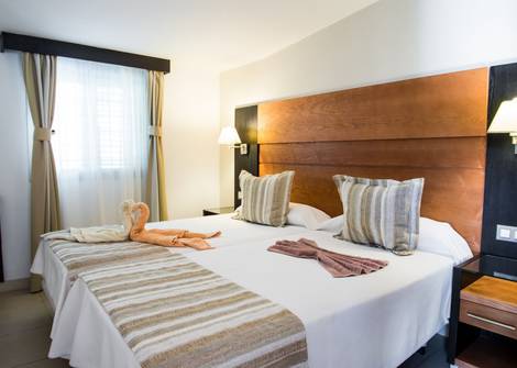 ROMANTIK SUITE HL Miraflor Suites**** Hotel in Gran Canaria ROMANTIK SUITE HL Miraflor Suites**** Hotel in Gran Canaria