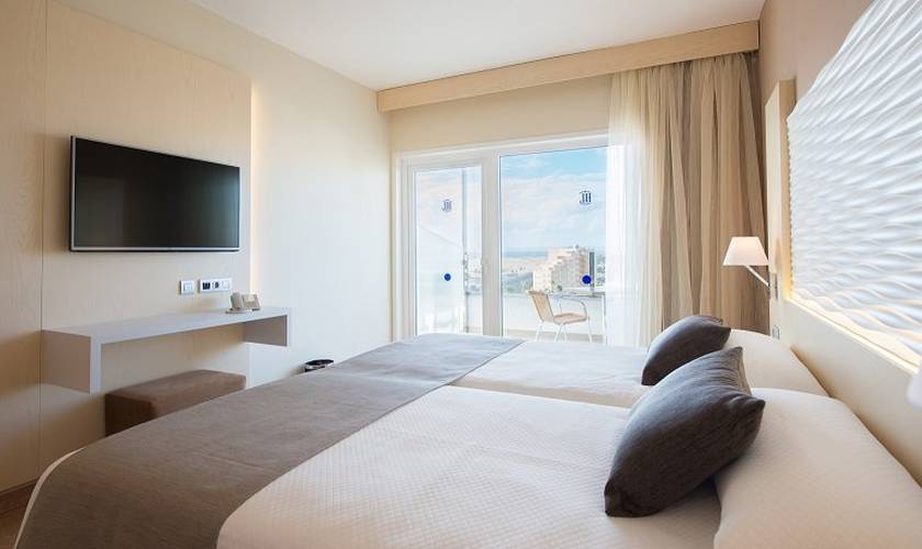 Double room suitehotel HL Suitehotel Playa del Ingles**** Hotel Gran Canaria