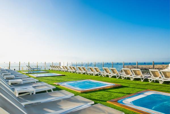 Common areas Hotel HL Suitehotel Playa del Ingles**** en Gran Canaria