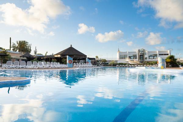 Swimming pools HL Club Playa Blanca**** Hotel Lanzarote