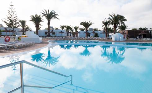 SWIMMING POOLS HL Río Playa Blanca**** Hotel in Lanzarote