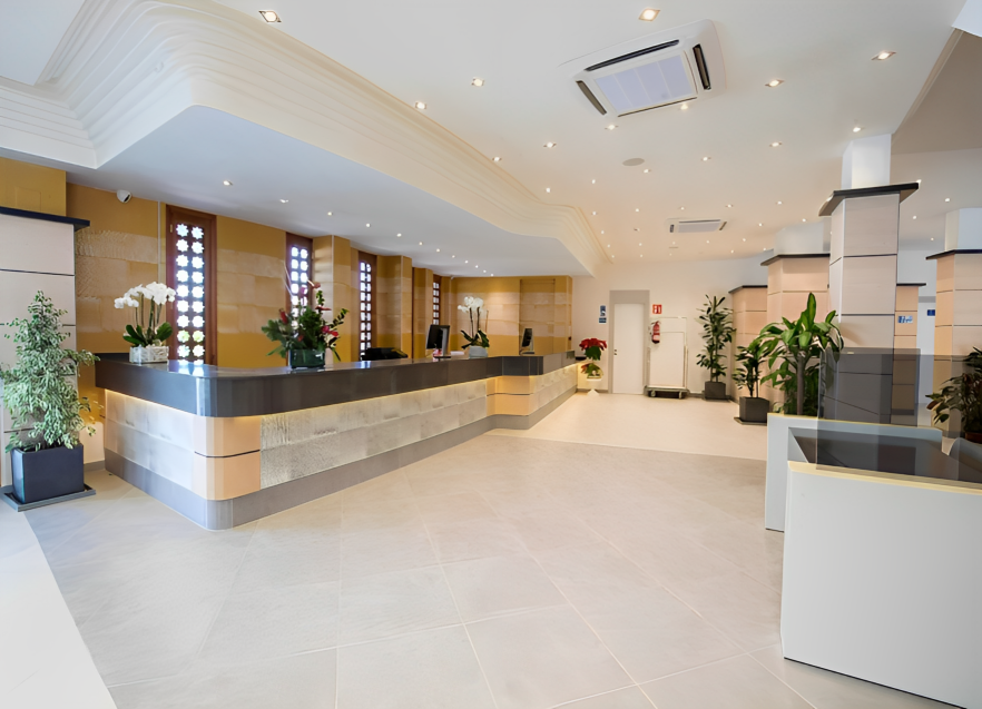 ALWAYS AT YOUR DISPOSAL Hoteles López ALWAYS AT YOUR DISPOSAL Hoteles López