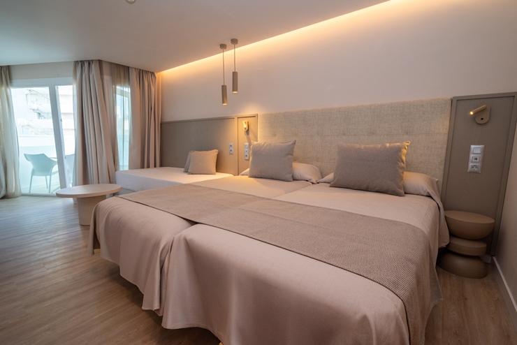 DOUBLE ROOM Hotel HL Sahara Playa**** Gran Canaria DOUBLE ROOM Hotel HL Sahara Playa**** Gran Canaria