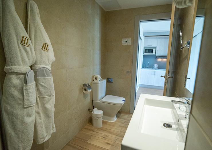 JUNIOR SUITE WITH JACUZZI Hotel HL Suite Nardos**** Gran Canaria JUNIOR SUITE WITH JACUZZI Hotel HL Suite Nardos**** Gran Canaria