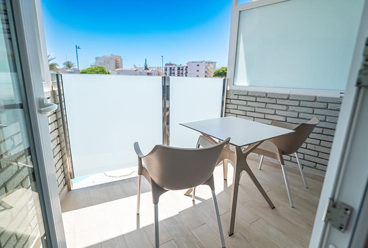 JUNIOR SUITE Hotel HL Suite Nardos**** Gran Canaria JUNIOR SUITE Hotel HL Suite Nardos**** Gran Canaria