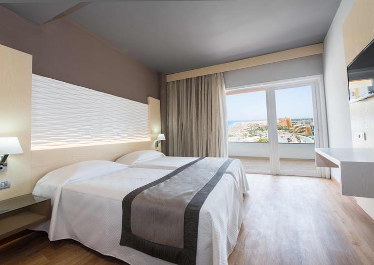 Suite with sea view Hotel HL Suitehotel Playa del Ingles**** Gran Canaria Suite with sea view Hotel HL Suitehotel Playa del Ingles**** Gran Canaria