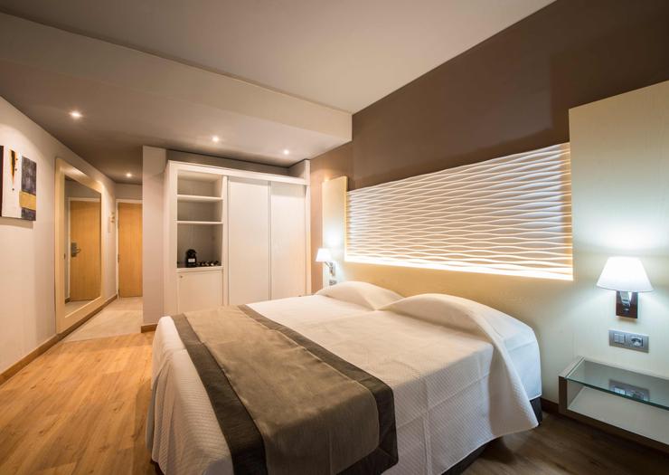 Double Room Hotel HL Suitehotel Playa del Ingles**** Gran Canaria Double Room Hotel HL Suitehotel Playa del Ingles**** Gran Canaria