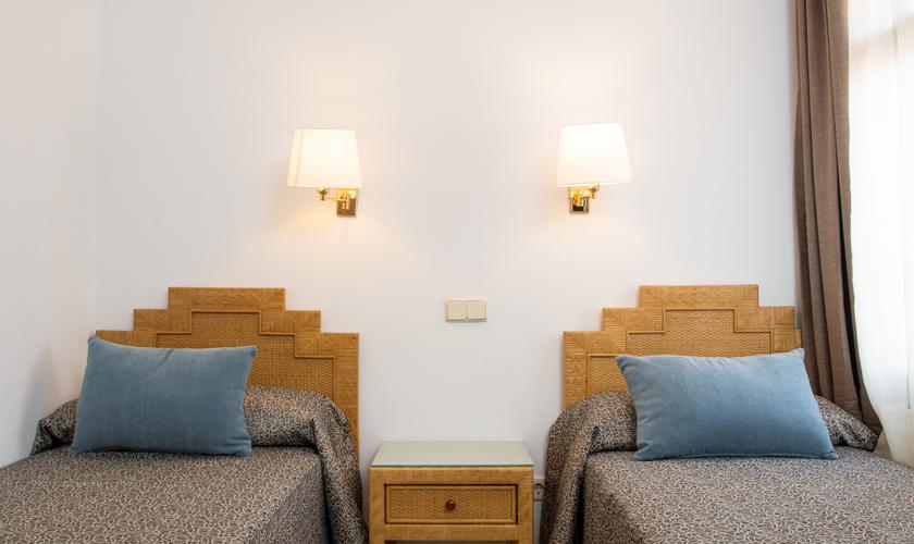 2 BEDROOM BUNGALOW Hotel HL Club Playa Blanca**** Lanzarote 2 BEDROOM BUNGALOW Hotel HL Club Playa Blanca**** Lanzarote